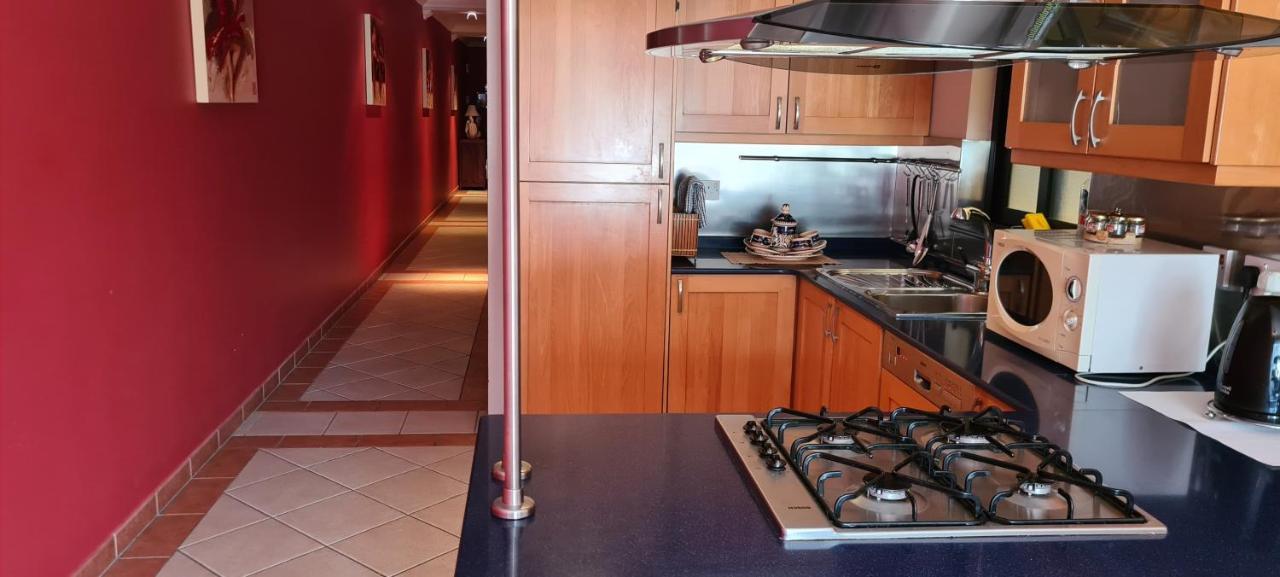 Mellieha Bay 3 Bedroom Apartment " Bliss On The Bay " エクステリア 写真