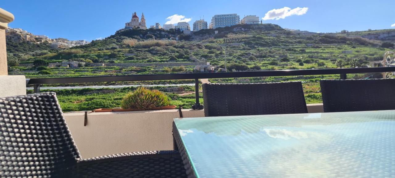 Mellieha Bay 3 Bedroom Apartment " Bliss On The Bay " エクステリア 写真